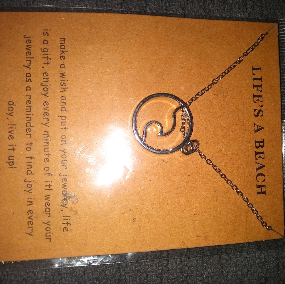 New adjustable necklace life's a beach
